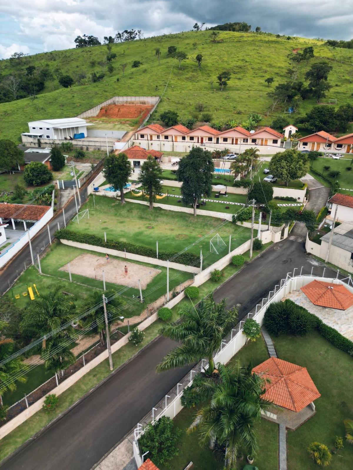 Pousada Flores Do Campo Águas de Lindóia Exterior foto